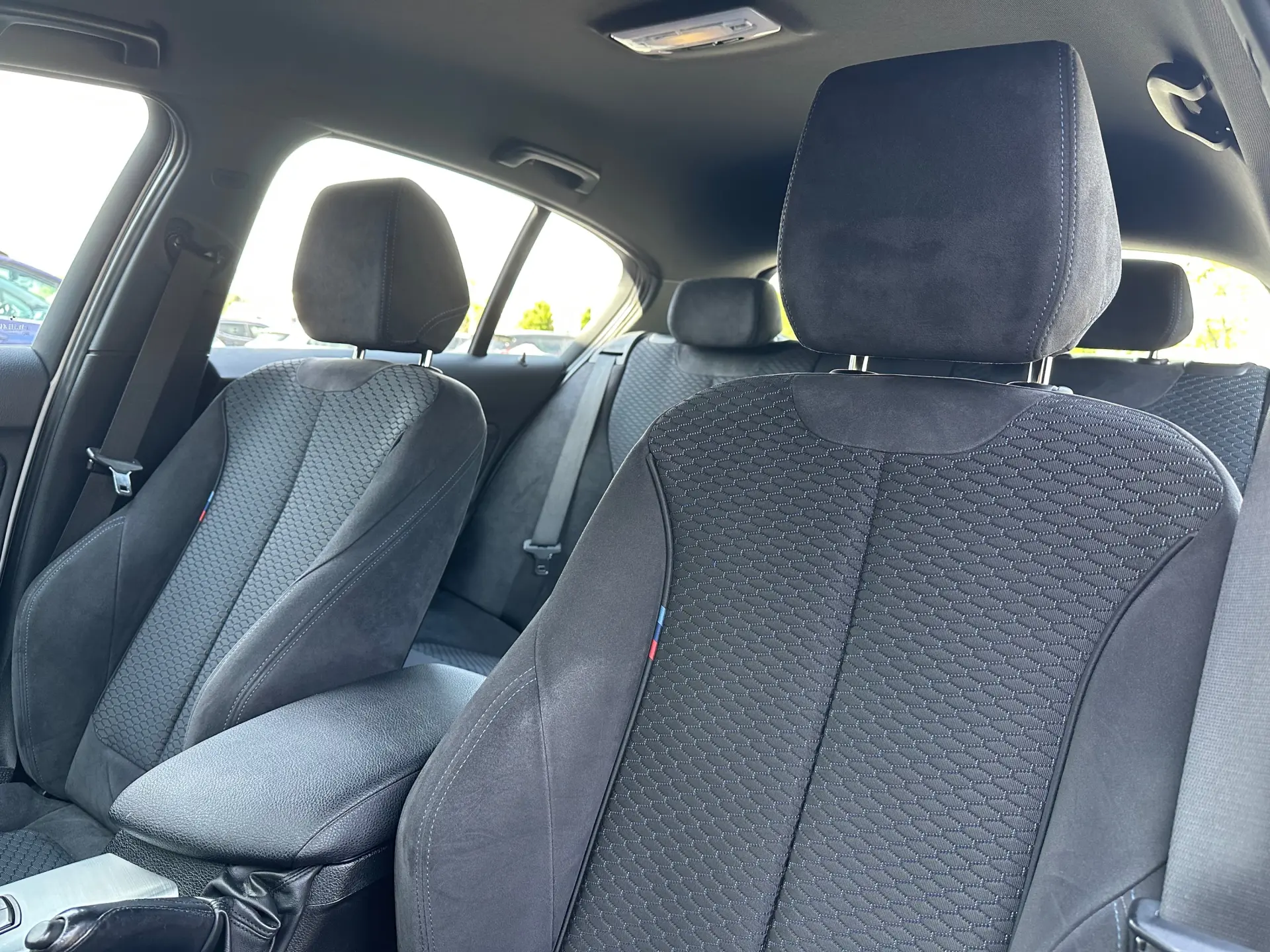 BMW 120 d xDrive Pack M 28