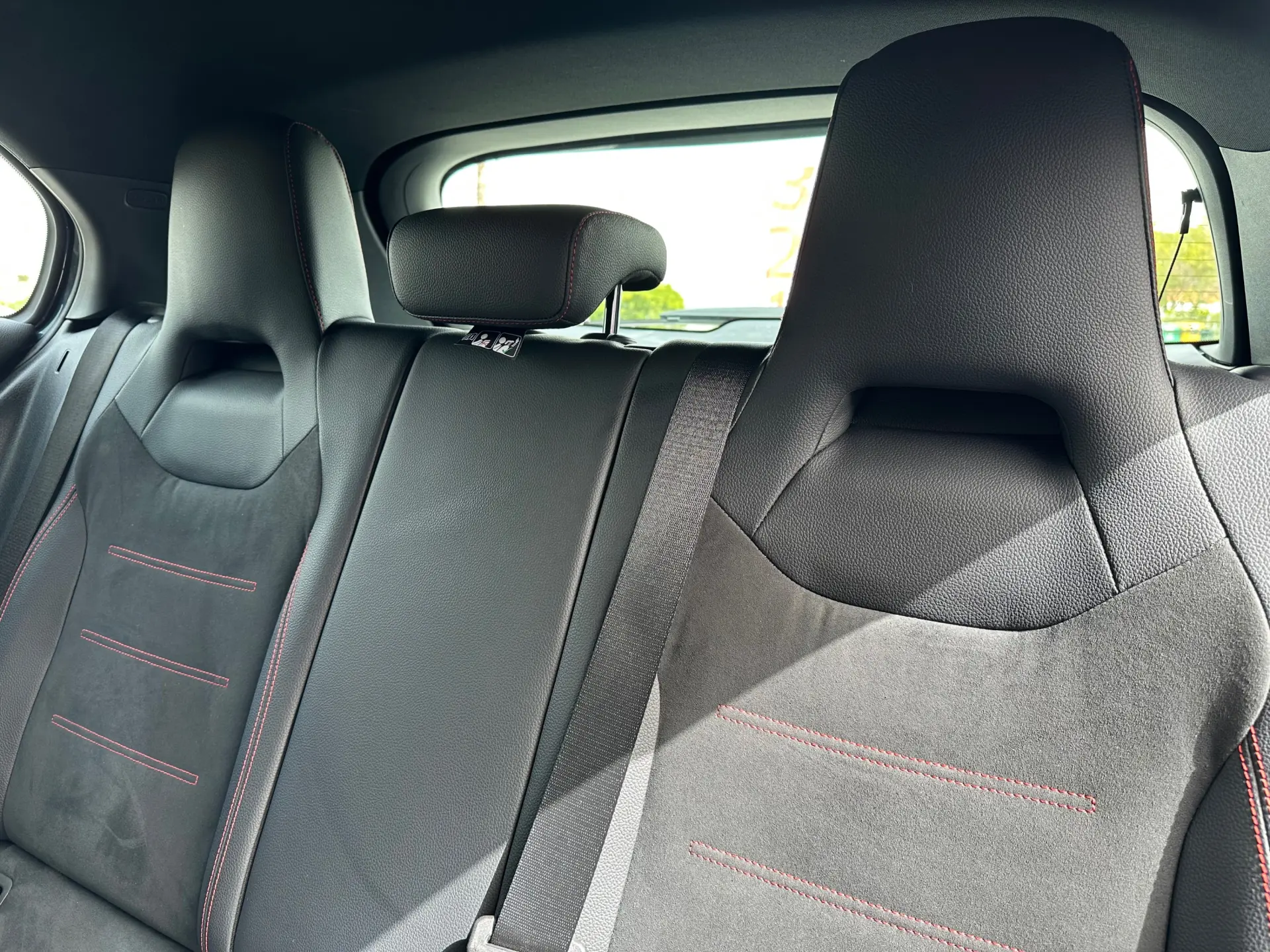 Mercedes-Benz A 180 d AMG Line Aut. 27