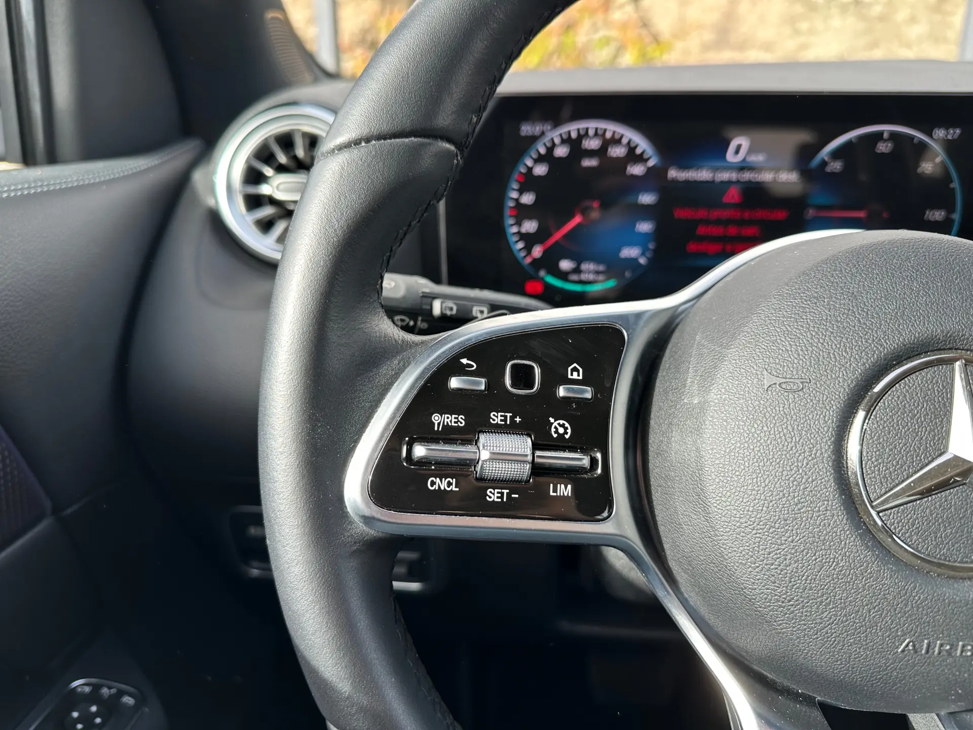 Mercedes-Benz EQA 250 Progressive 18