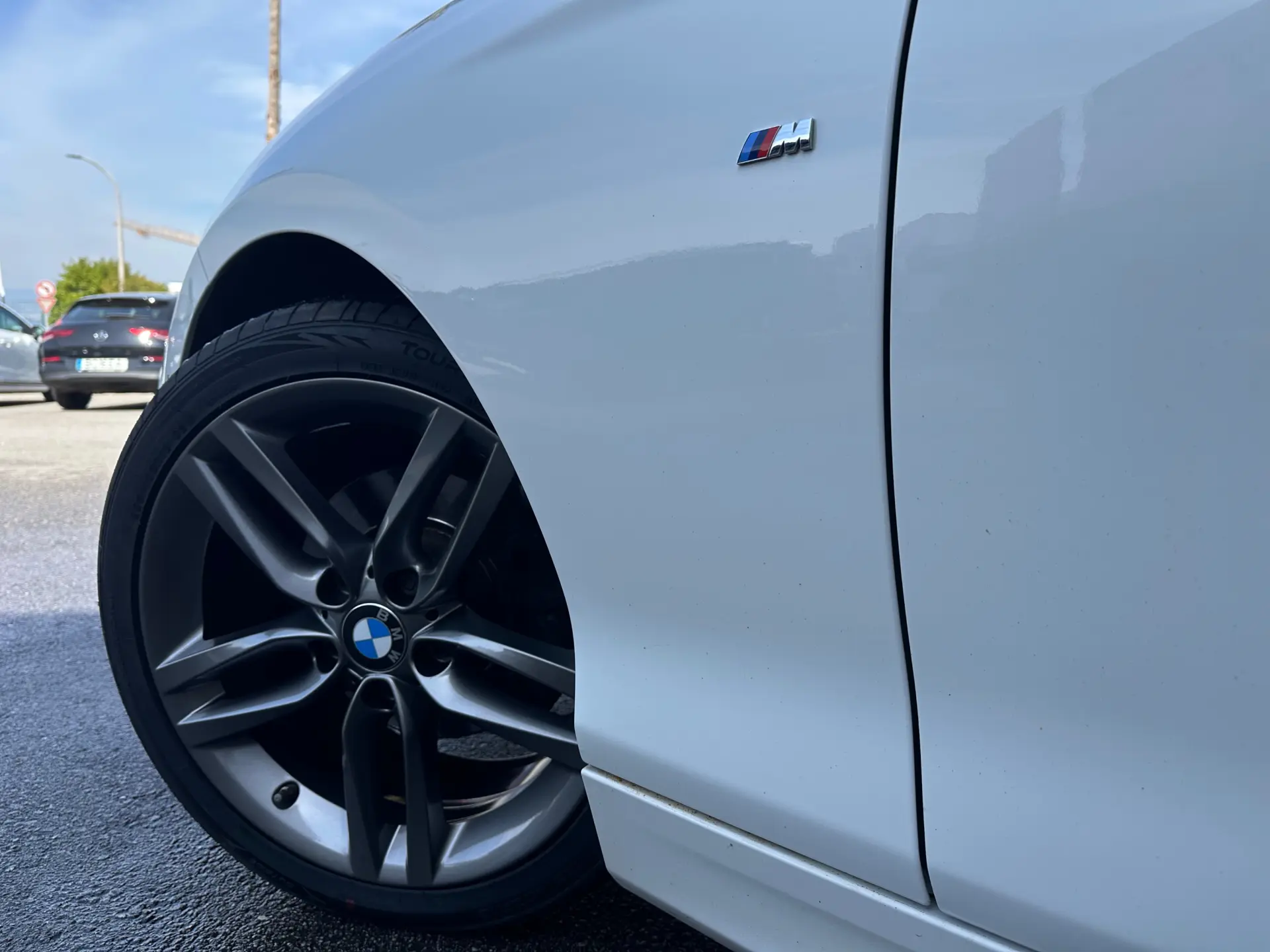 BMW 120 d xDrive Pack M 8