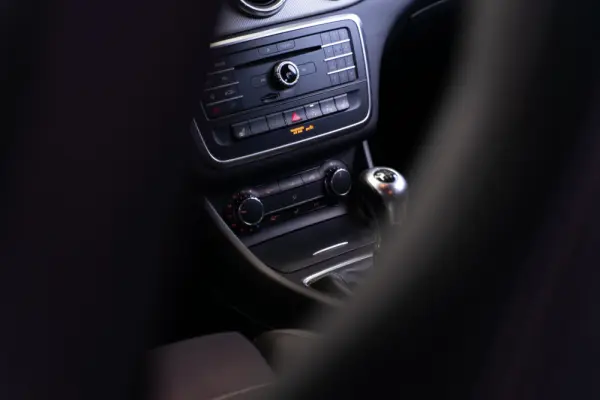 Mercedes-Benz CLA 200 d Urban 26