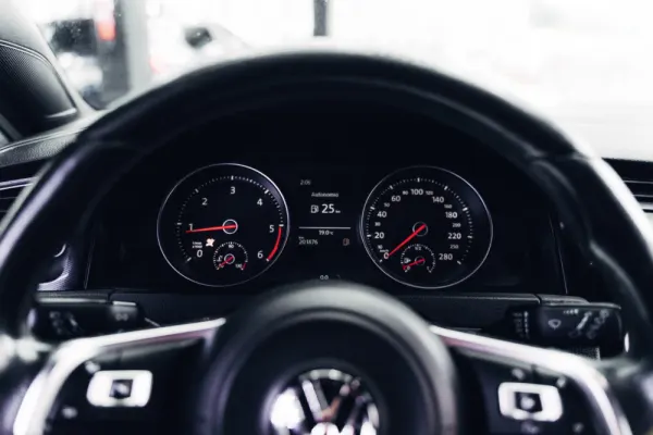 Volkswagen Golf 2.0 TDi GTD 20