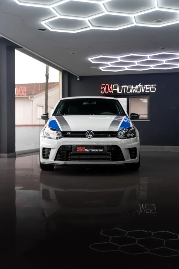 Volkswagen Polo 2.0 TSI R WRC 40