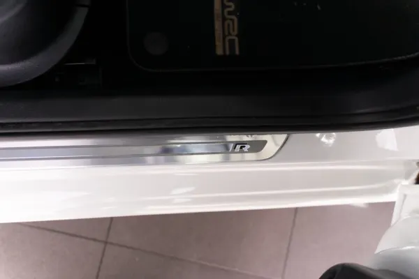 Volkswagen Polo 2.0 TSI R WRC 15