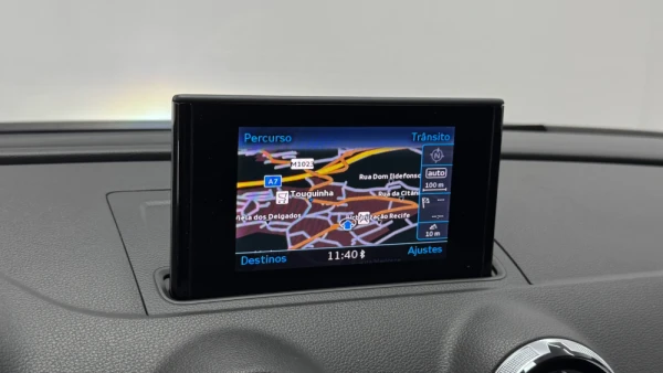 Audi S3 2.0 TFSi quattro S tronic 32