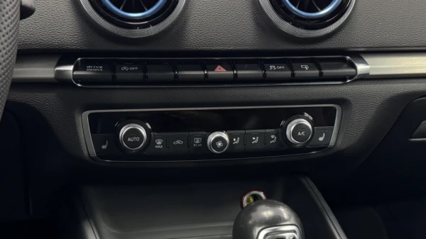 Audi S3 2.0 TFSi quattro S tronic 28