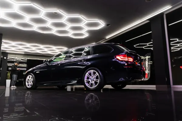 BMW 525 d Pack M Auto 30