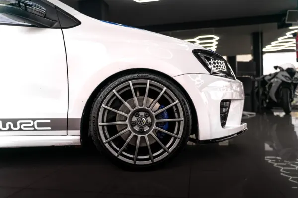 Volkswagen Polo 2.0 TSI R WRC 33
