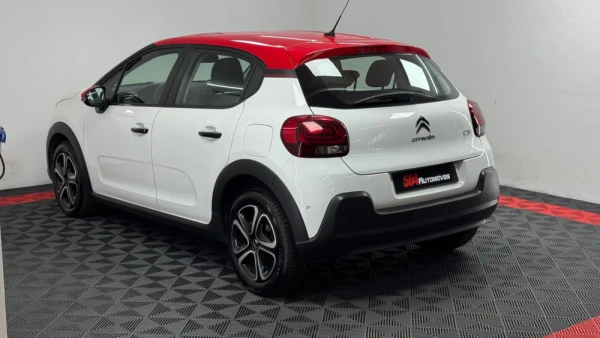 Citroën C3 1.2 PureTech Shine 8