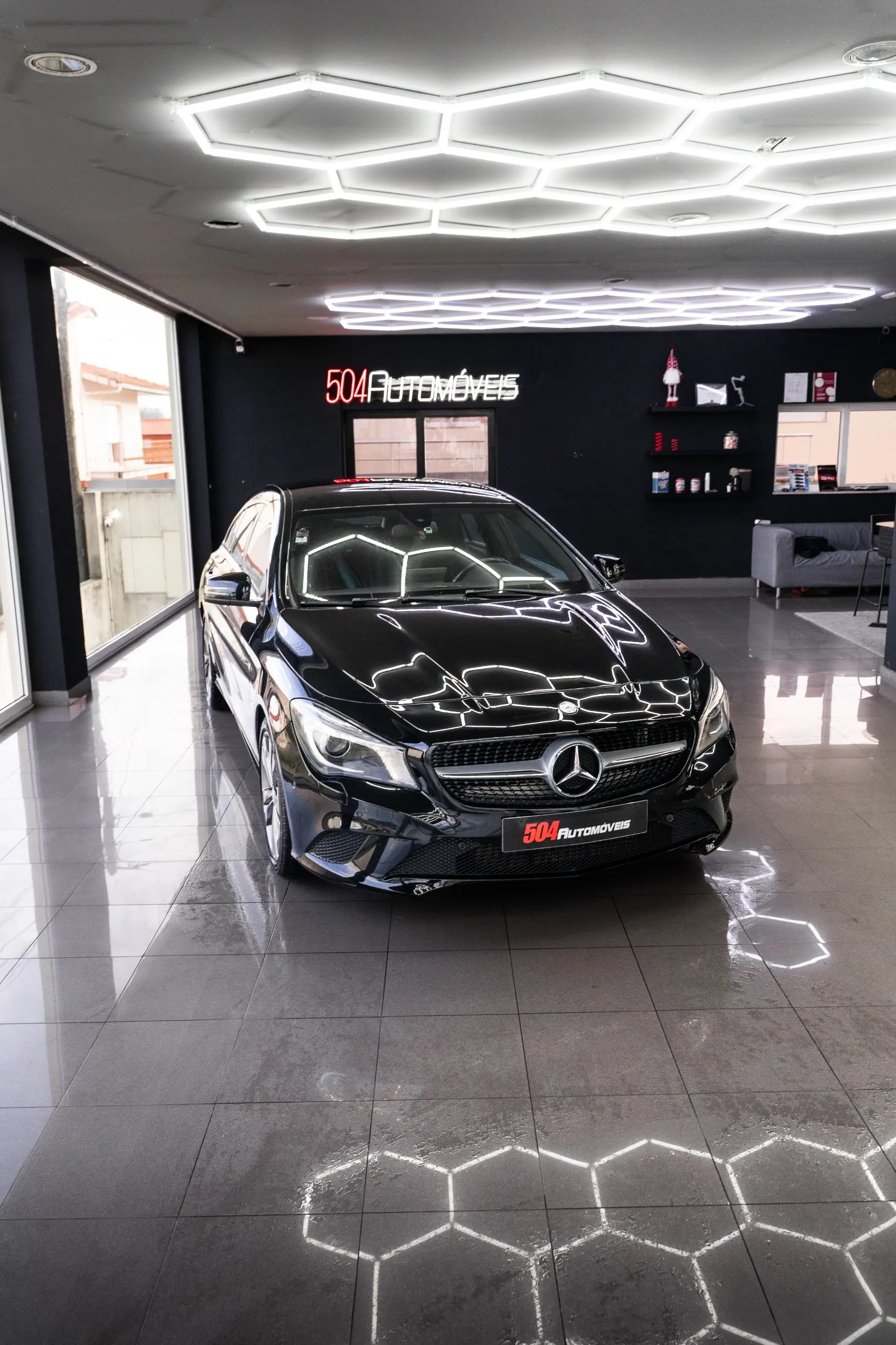 Mercedes-Benz CLA 200 d Urban 2