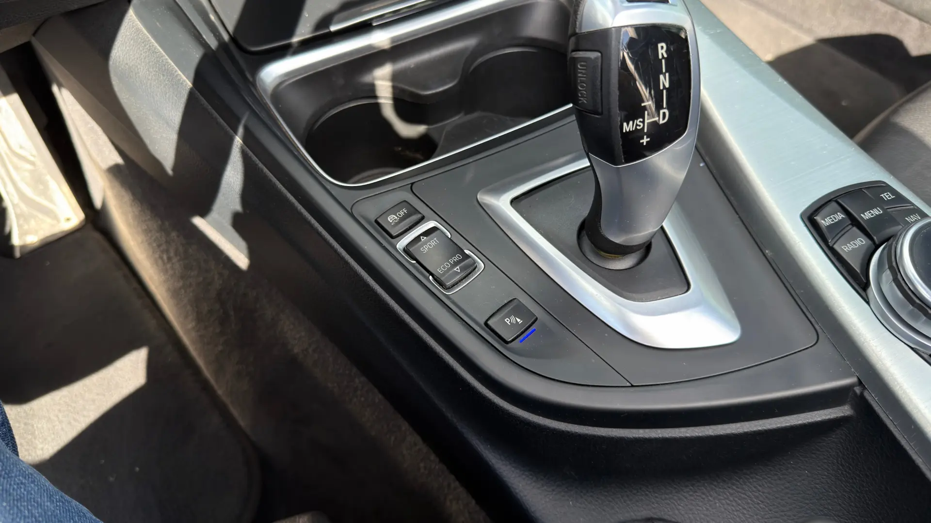 BMW 420 d Pack M Auto 23