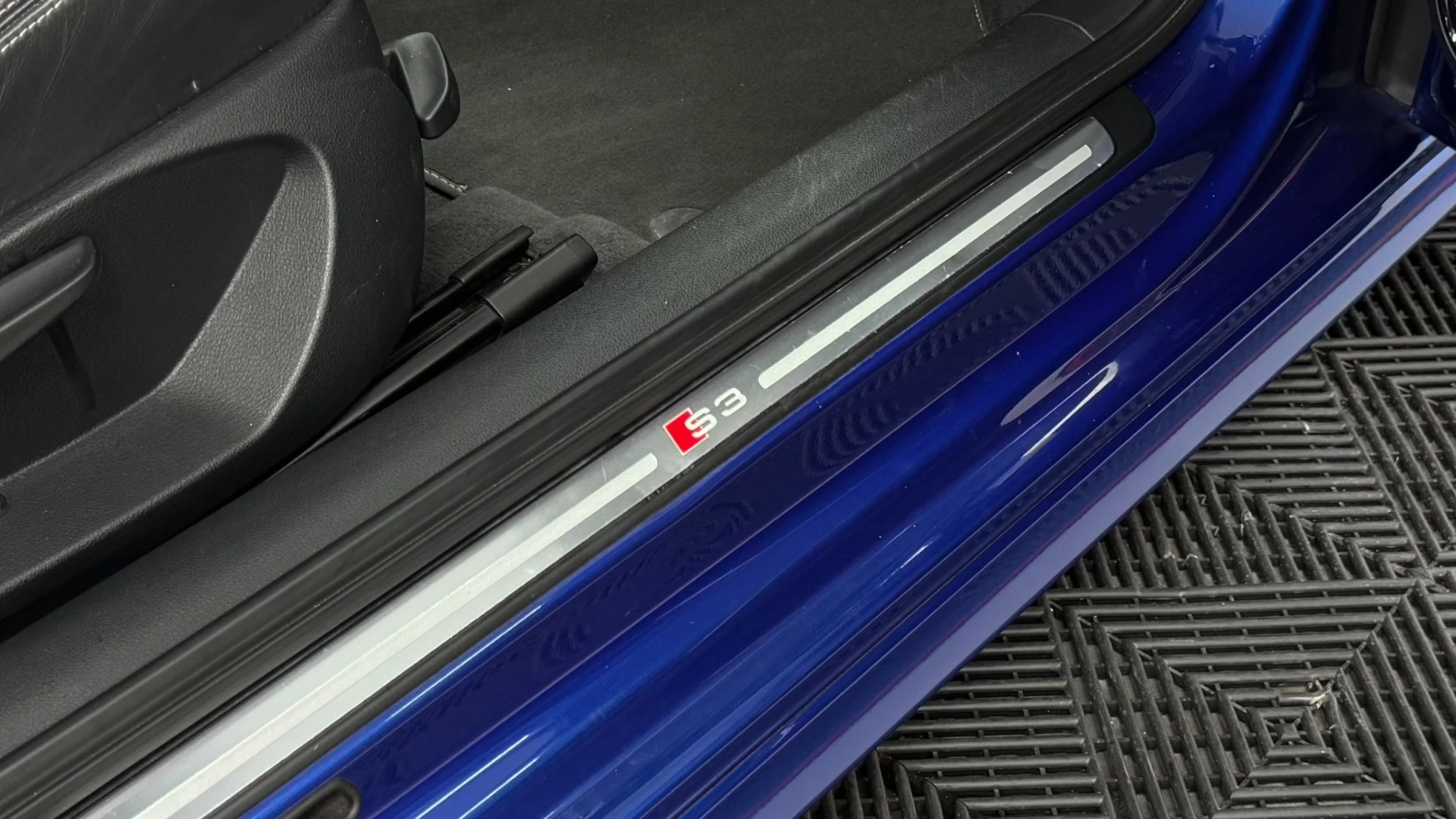 Audi S3 2.0 TFSi quattro S tronic 16