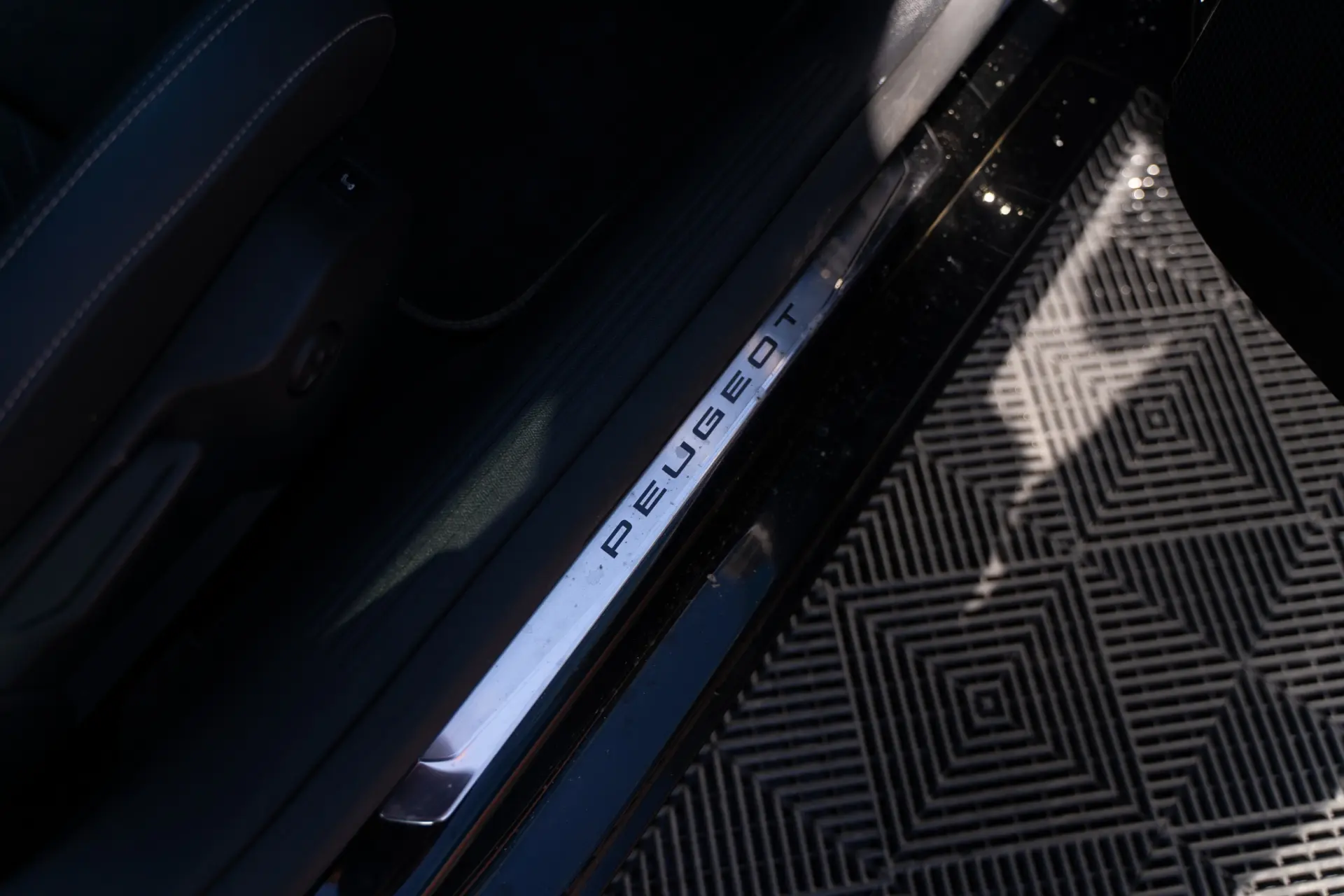 Peugeot 508 SW 1.5 BlueHDi GT EAT8 21