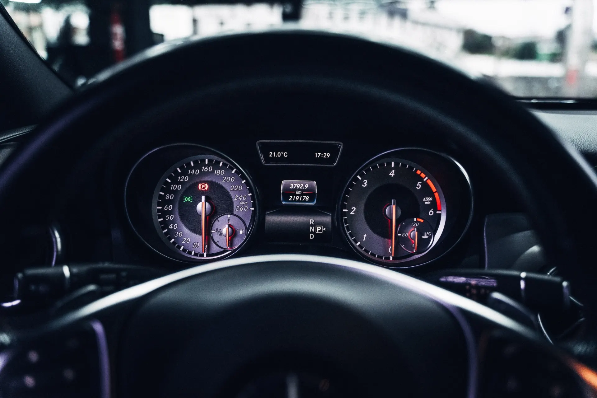 Mercedes-Benz CLA 220 d Shooting Brake AMG Line Aut. 5