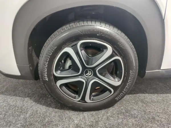 Citroën C3 Aircross 1.2 PureTech Feel Pack 33