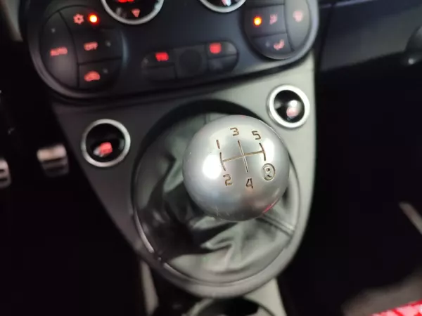 Abarth 595C 1.4 T-Jet Turismo 31