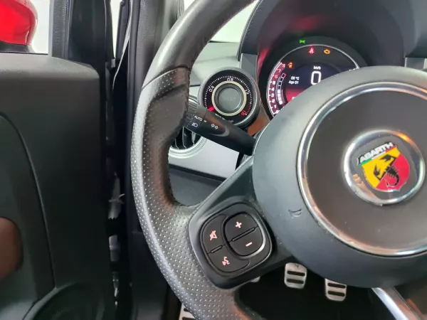 Abarth 595C 1.4 T-Jet Turismo 35