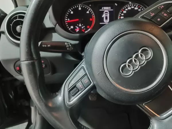 Audi A1 Sportback 1.6 TDi Sport 30