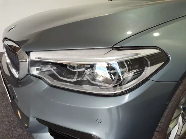 BMW 530 e iPerformance Pack M 4