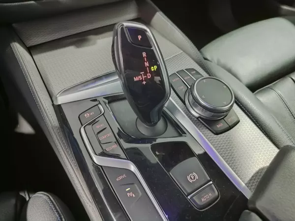 BMW 530 e iPerformance Pack M 35