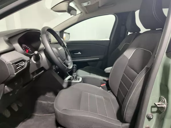 Dacia Jogger 1.0 ECO-G Extreme 7L Bi-Fuel 13