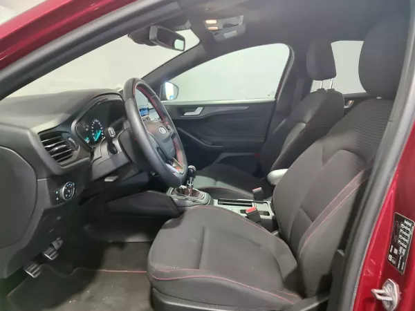 Ford Focus 1.0 EcoBoost ST-Line 14