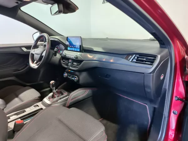 Ford Focus 1.0 EcoBoost ST-Line 20