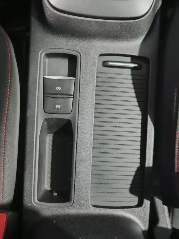 Ford Focus 1.0 EcoBoost ST-Line 36