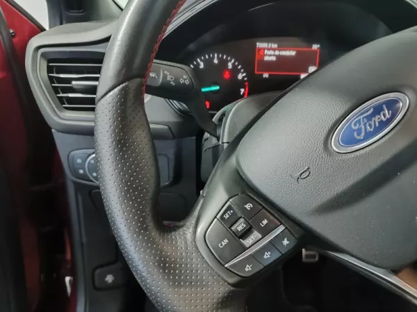 Ford Focus 1.0 EcoBoost ST-Line 40