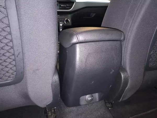 Ford Focus SW 1.5 TDCi EcoBlue Titanium 13