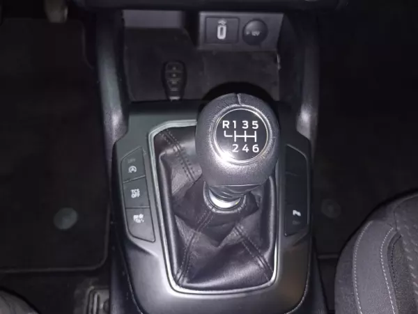 Ford Focus SW 1.5 TDCi EcoBlue Titanium 27