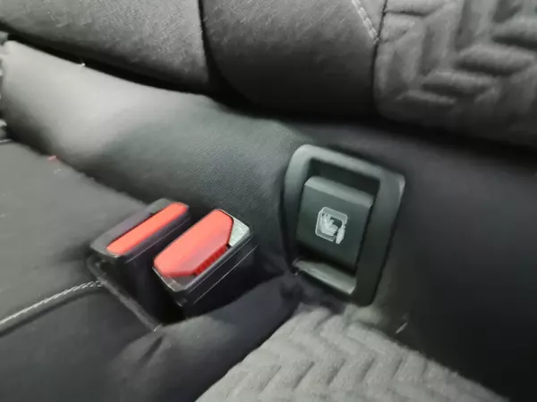 Renault Clio 1.0 TCe Techno Bi-Fuel 15