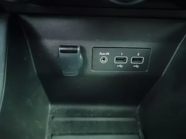 Renault Clio 1.0 TCe Techno Bi-Fuel 30