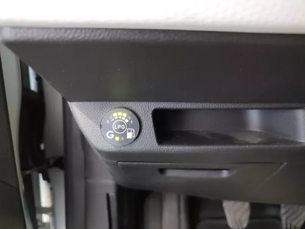 Renault Clio 1.0 TCe Techno Bi-Fuel 35