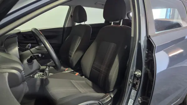 Hyundai i20 1.0 T-GDI Style Plus 12