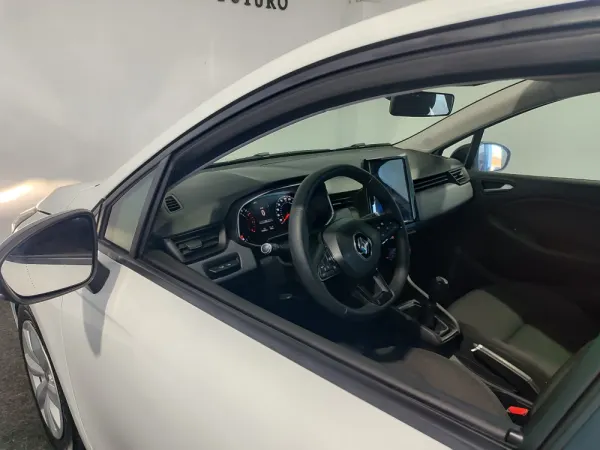 Renault Clio 1.0 SCe Zen 11