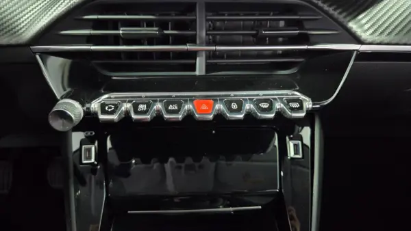 Peugeot 208 1.2 PureTech Allure Pack 27