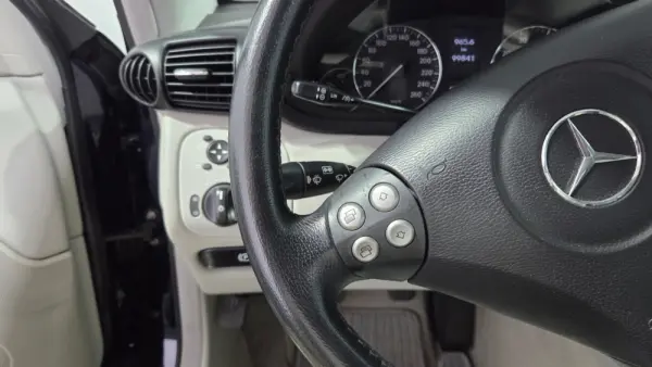 Mercedes-Benz C 180 Sport Coupé K Evolution 27