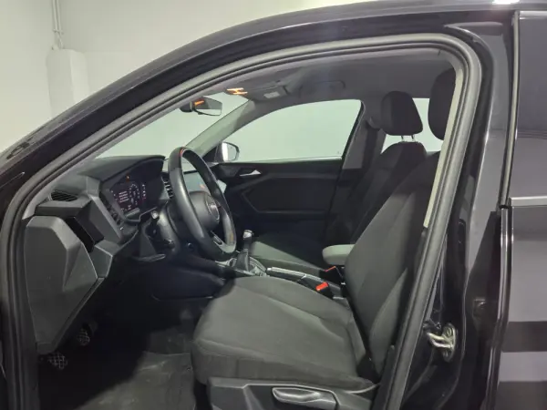 Audi A1 Sportback 25 TFSI 13