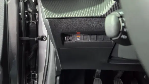 Peugeot 208 1.2 PureTech Allure Pack 34