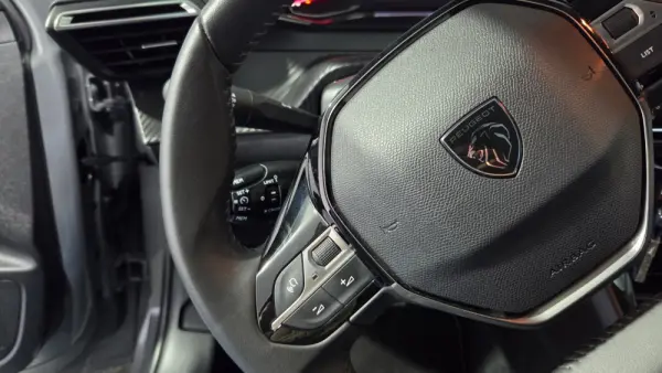 Peugeot 208 1.2 PureTech Active Pack 30