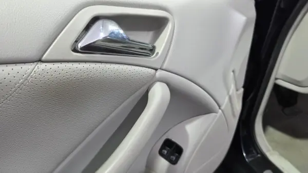 Mercedes-Benz C 180 Sport Coupé K Evolution 30