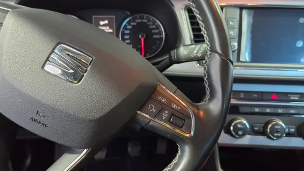 SEAT Leon 1.6 TDI Style S/S 38