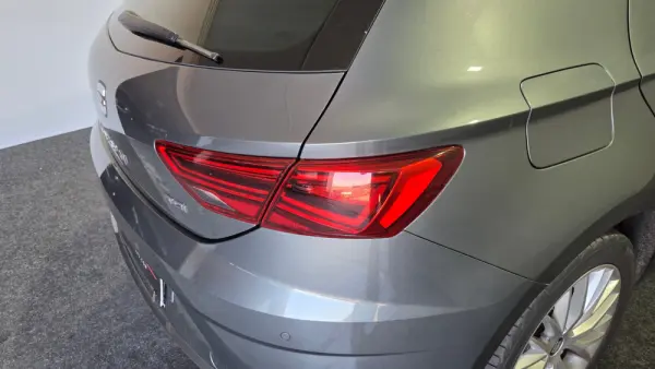 SEAT Leon 1.6 TDI Style S/S 9