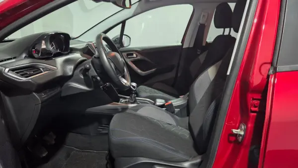 Peugeot 2008 PureTech 130 Stop&Start Allure 13