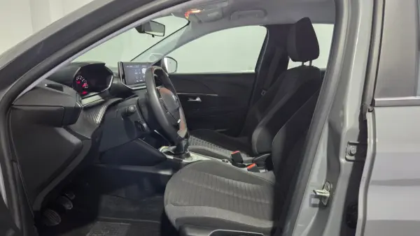 Peugeot 208 1.2 PureTech Active Pack 13