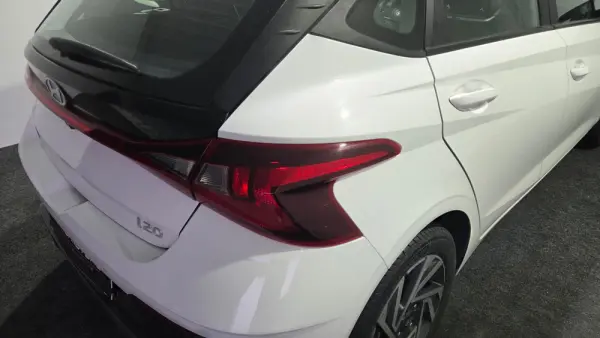 Hyundai i20 1.0 T-GDI Style Plus 9