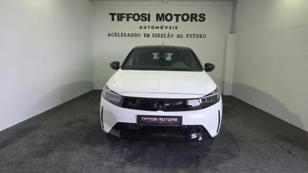 Opel Corsa 1.2 Direct Injection Turbo S&S GS 3