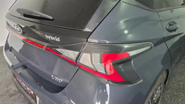 Hyundai i20 N 1.0 T-GDI 48V-Hybrid DCT Connect & Go 9