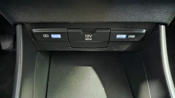 Hyundai i20 1.0 T-GDI Style Plus 29